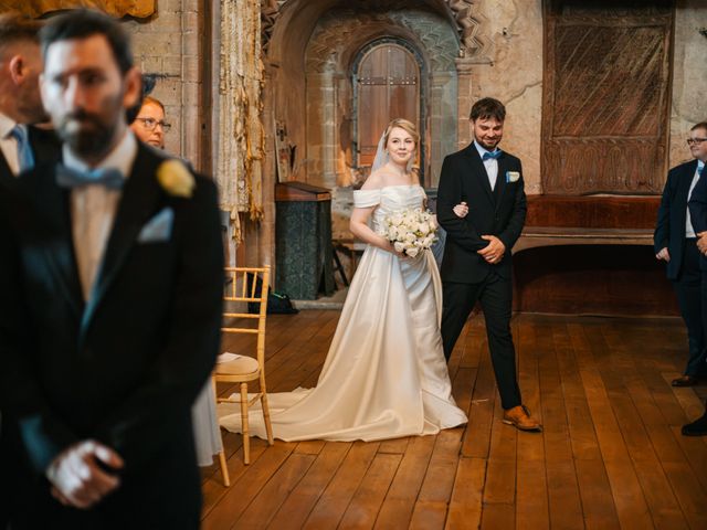 Anton and Summer's Wedding in Halstead, Essex 5