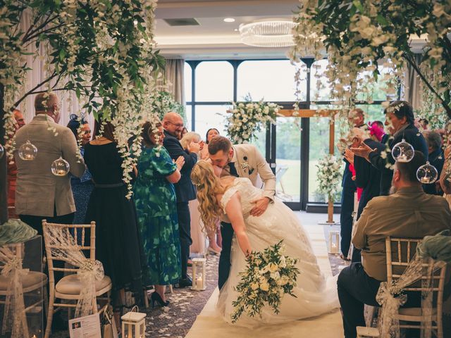 Matt and Kirsty&apos;s Wedding in Nantwich, Cheshire 1