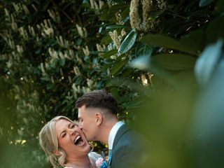 Annalise  &amp; Jon 's wedding 2