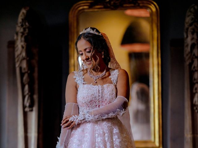 Ursala and Evan's Wedding in Northampton, Northamptonshire 5