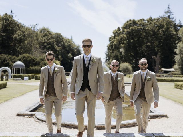 Tom and Lauren's Wedding in Brockenhurst, Hampshire 11