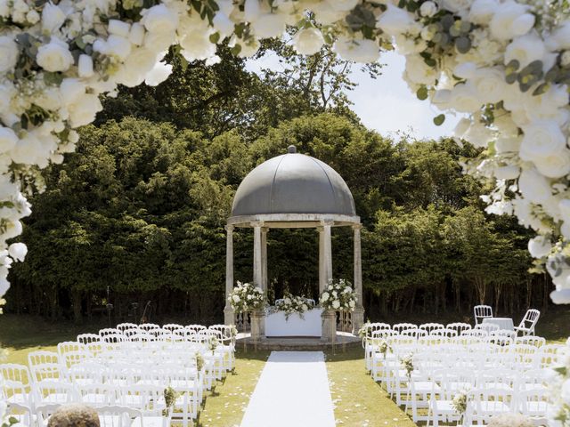 Tom and Lauren's Wedding in Brockenhurst, Hampshire 20