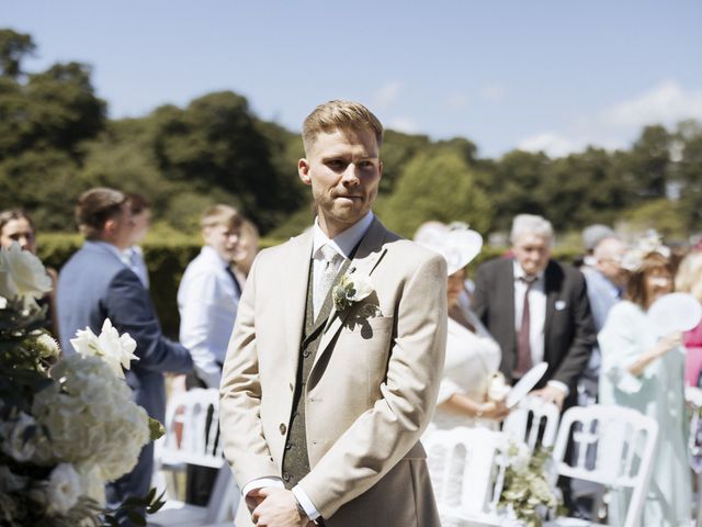 Tom and Lauren's Wedding in Brockenhurst, Hampshire 89