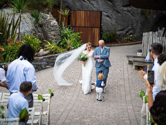 Dan and Emily&apos;s Wedding in Ilfracombe, Devon 2