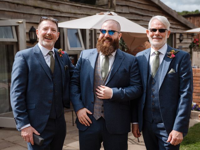 Will and Beth's Wedding in Droitwich, Worcestershire 9