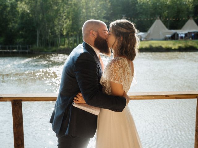 Will and Beth's Wedding in Droitwich, Worcestershire 53