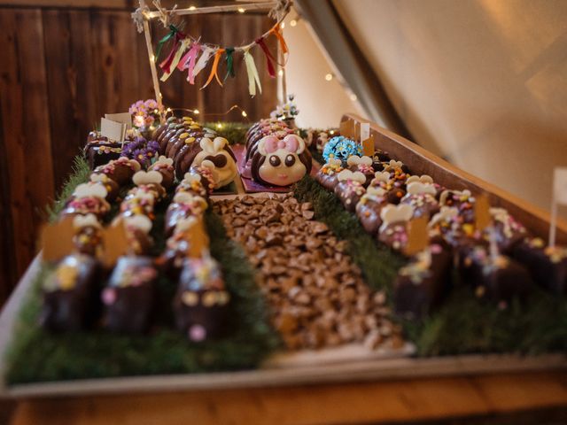 Will and Beth's Wedding in Droitwich, Worcestershire 58