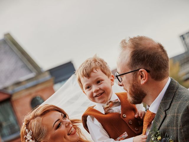 Ben and Leila's Wedding in Manchester, Greater Manchester 10
