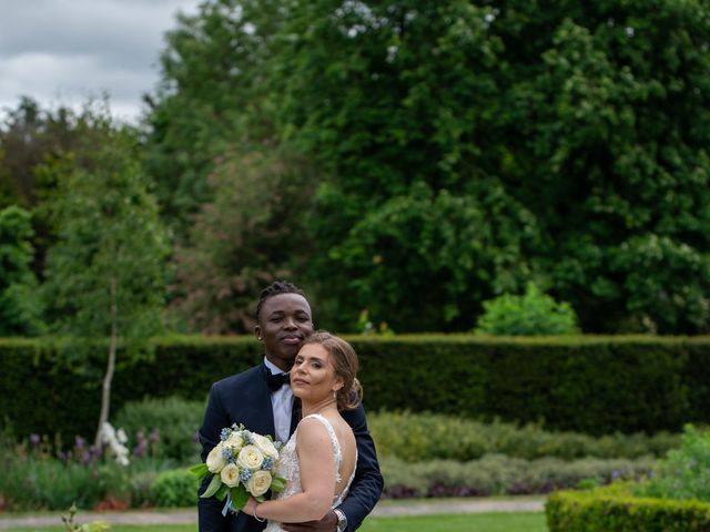 Samson and Valentina&apos;s Wedding in Bexleyheath, Kent 42