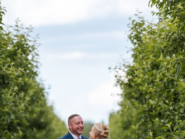 Terry and Ambe&apos;s Wedding in Upchurch, Kent 19