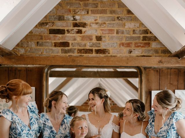 Julian and Vicki's Wedding in Buckingham, Buckinghamshire 3