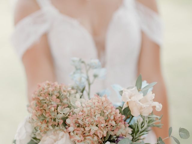 Julian and Vicki's Wedding in Buckingham, Buckinghamshire 15