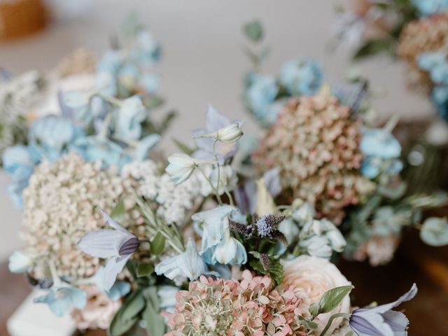 Julian and Vicki's Wedding in Buckingham, Buckinghamshire 21