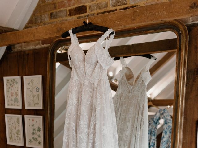 Julian and Vicki's Wedding in Buckingham, Buckinghamshire 22