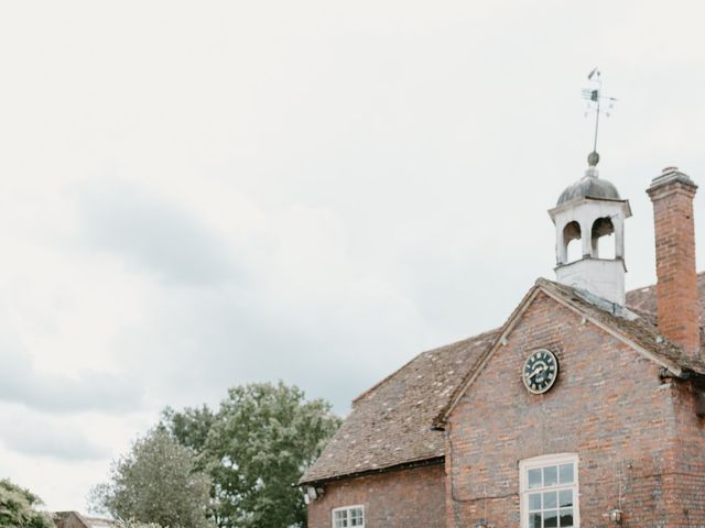 Julian and Vicki's Wedding in Buckingham, Buckinghamshire 31