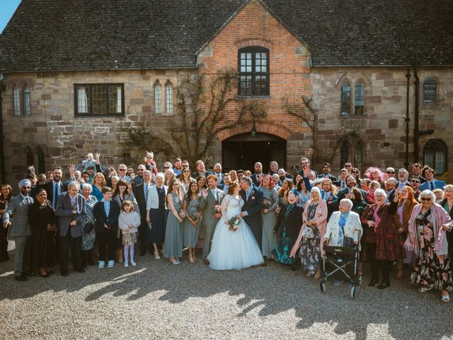 Maxwell and Laura's Wedding in Hereford, Herefordshire 6