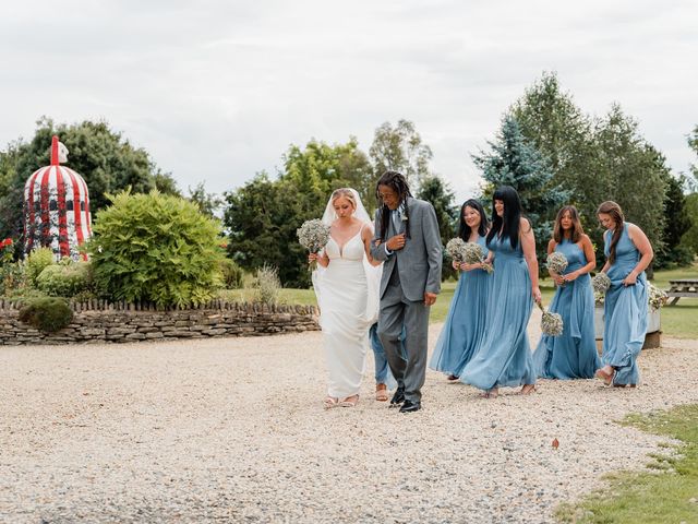 Simon and Isha&apos;s Wedding in Buckingham, Buckinghamshire 8