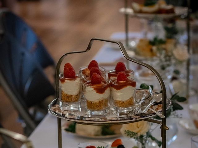 Hannah and Brad's Wedding in Bury St Edmunds, Suffolk 14