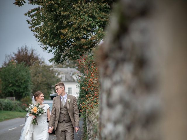 Hannah and Brad's Wedding in Bury St Edmunds, Suffolk 24