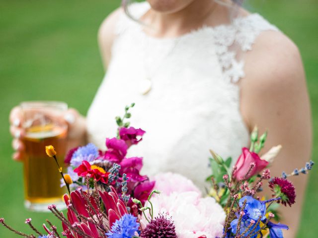 Tom Williams and Heather&apos;s Wedding in Bromsgrove, Worcestershire 10