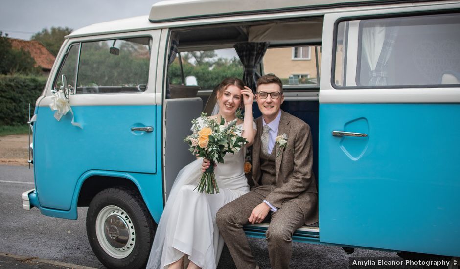 Hannah and Brad's Wedding in Bury St Edmunds, Suffolk