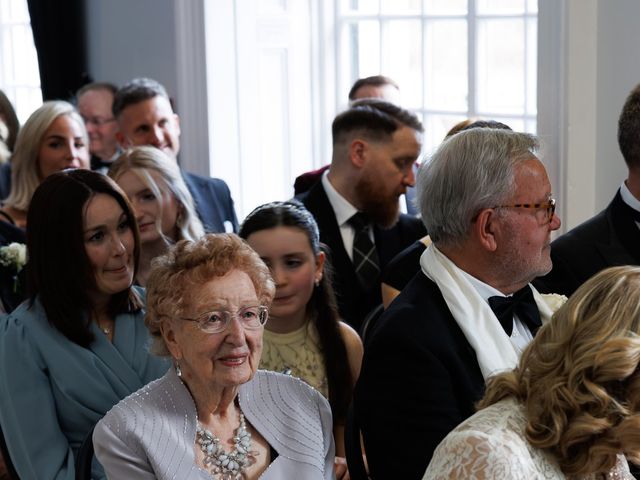 Jon and Chelsea's Wedding in Cambridge, Cambridgeshire 9