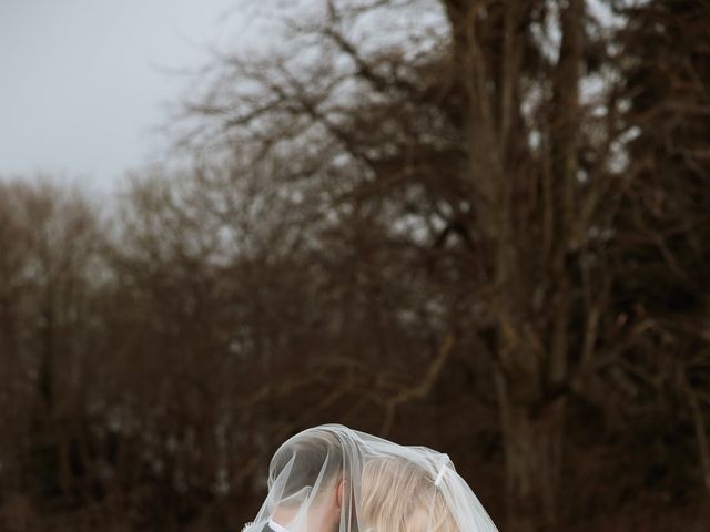 Jon and Chelsea's Wedding in Cambridge, Cambridgeshire 11