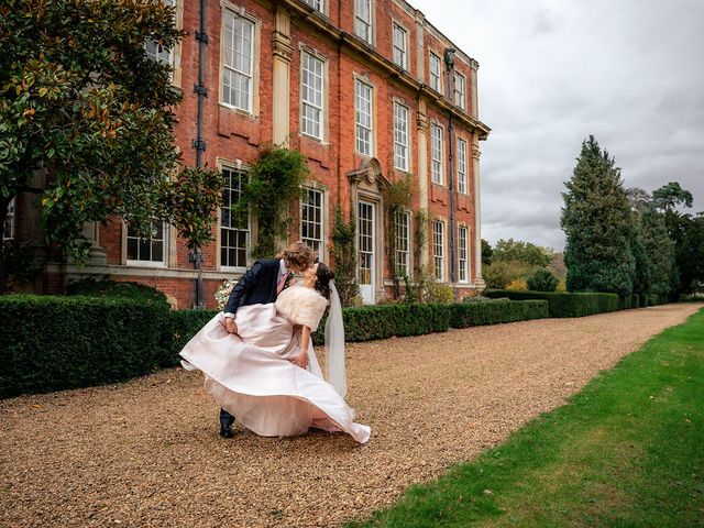 Jonathan and Maria&apos;s Wedding in Newport Pagnell, Buckinghamshire 9