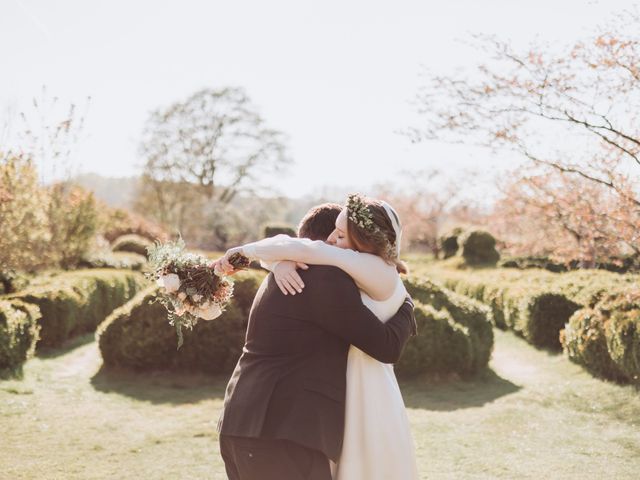 Matt and Bethany's Wedding in West Horsley, Surrey 25