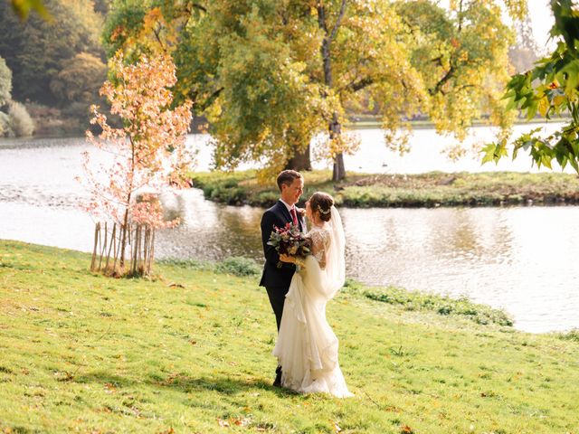 Alex and Alice&apos;s Wedding in Stourhead, Wiltshire 8