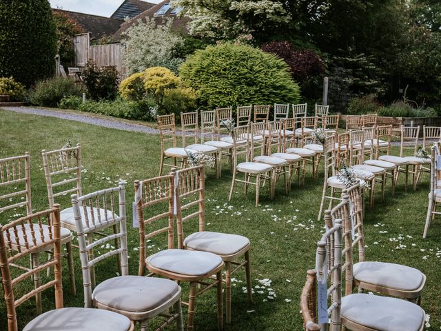 Gavin and Zoe's Wedding in Henley On Thames, Oxfordshire 27