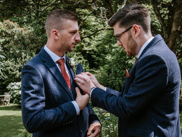 Gavin and Zoe's Wedding in Henley On Thames, Oxfordshire 29