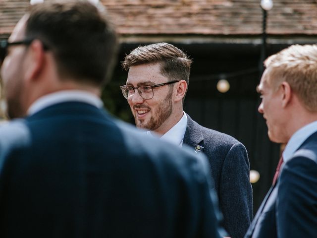 Gavin and Zoe's Wedding in Henley On Thames, Oxfordshire 35