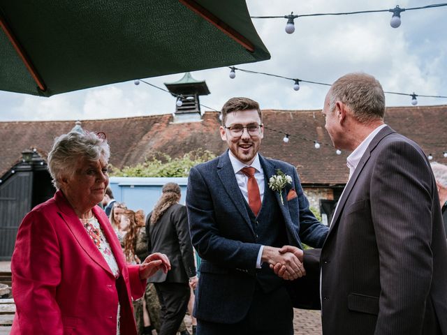 Gavin and Zoe's Wedding in Henley On Thames, Oxfordshire 36