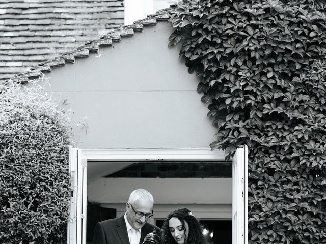 Gavin and Zoe's Wedding in Henley On Thames, Oxfordshire 44