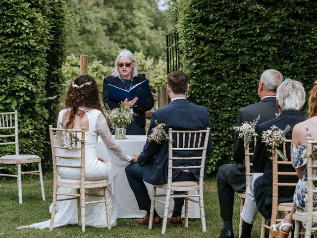 Gavin and Zoe's Wedding in Henley On Thames, Oxfordshire 53