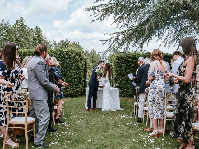 Gavin and Zoe's Wedding in Henley On Thames, Oxfordshire 75