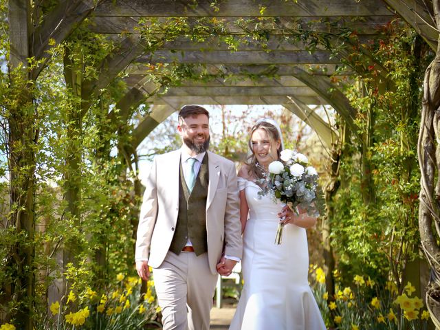 Joe and Emma's Wedding in York, North Yorkshire 24