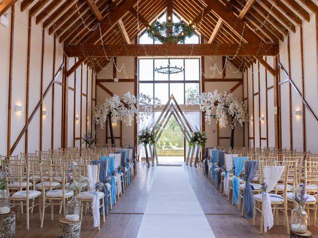Joe and Annabel's Wedding in Buckingham, Buckinghamshire 7