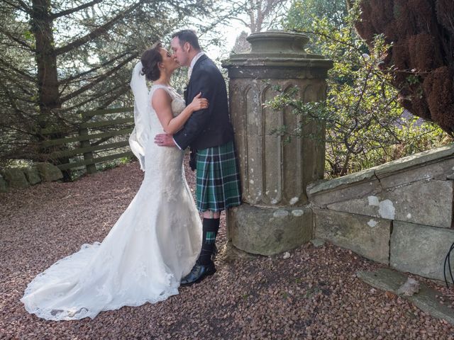 Ross and Dionne&apos;s Wedding in Stirlingshire, Stirlingshire 27