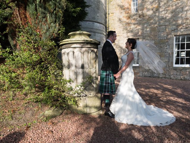 Ross and Dionne&apos;s Wedding in Stirlingshire, Stirlingshire 28
