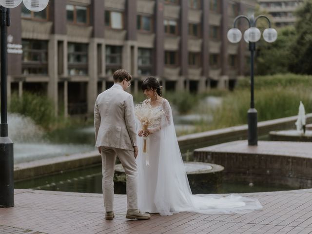 Adam and Stephanie&apos;s Wedding in Central London, South West London 24