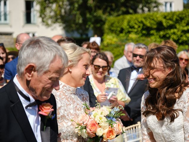 Louise and Beth's Wedding in Bournemouth, Dorset 10