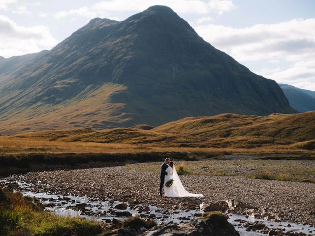 Bryce and Eliza&apos;s Wedding in Glencoe, Argyll 1