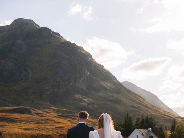 Bryce and Eliza&apos;s Wedding in Glencoe, Argyll 22