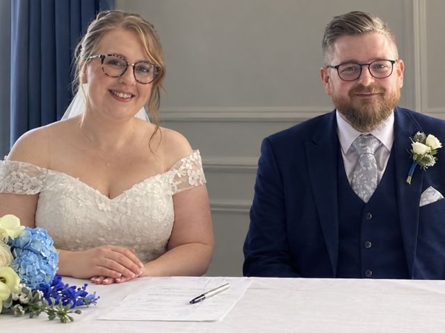 Sean and Rachael's Wedding in Formby, Merseyside 22