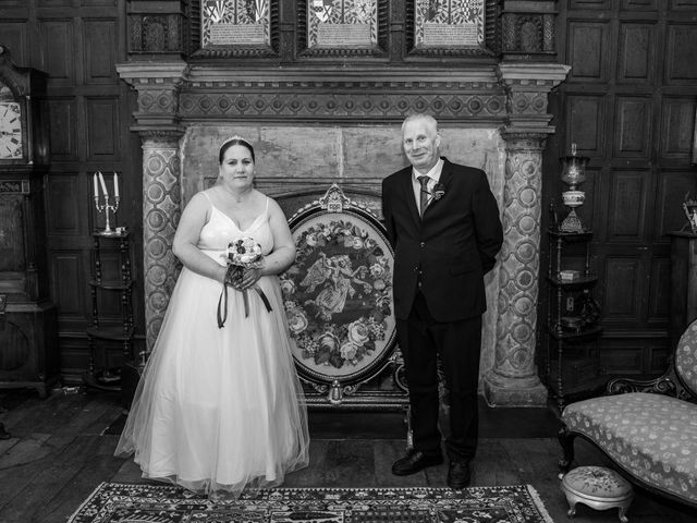 Chris and Sally&apos;s Wedding in Tamworth, Staffordshire 1