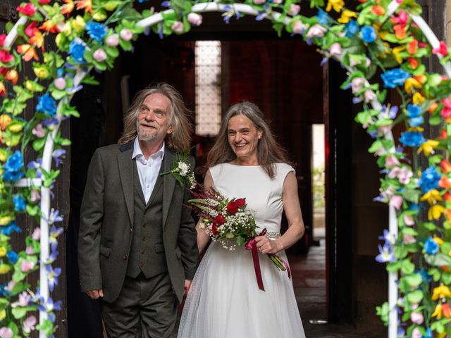 Pete and Susan&apos;s Wedding in Todmorden, Lancashire 18