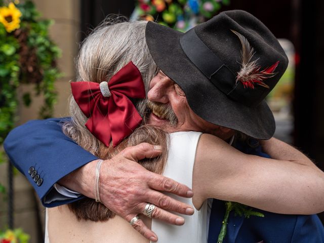 Pete and Susan&apos;s Wedding in Todmorden, Lancashire 25