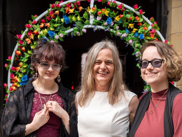 Pete and Susan&apos;s Wedding in Todmorden, Lancashire 26